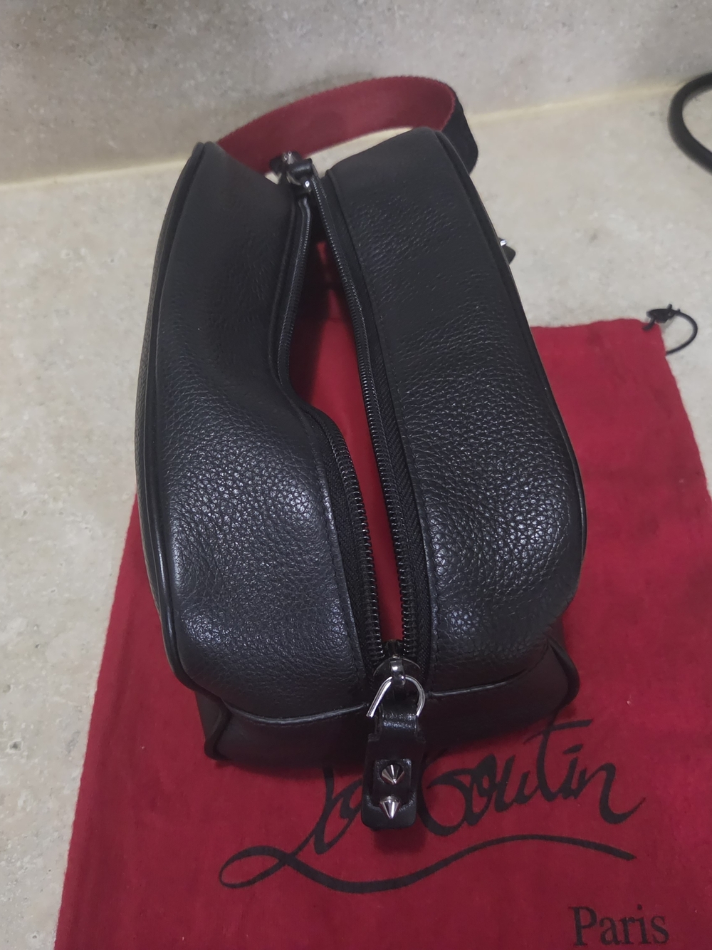 Christian Louboutin Black Leather Men's Travel Toiletry Bag - Picture 4 of 7